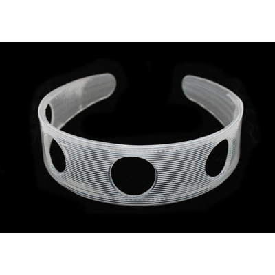 Široká čelenka s kolečky bílá – Zboží Dáma