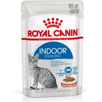 Royal Canin Indoor in Gravy - хапки в сос грейви за котки над 1 година живеещи на закрито