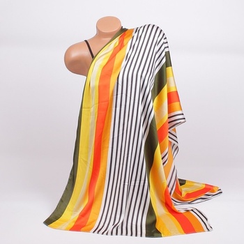 Дамски цветен шал с раиран десен