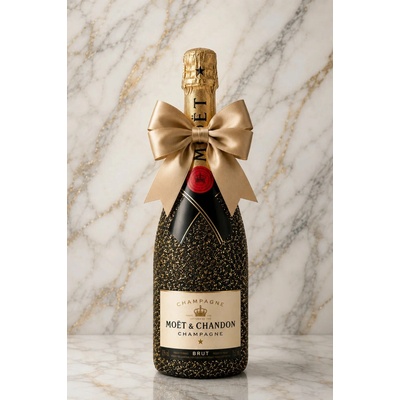 Moët & Chandon Brut Černo-zlatá dárková zdobená lahev 0,375 l