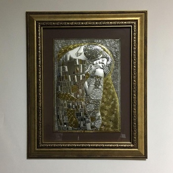 Целувката (b1319-goro)