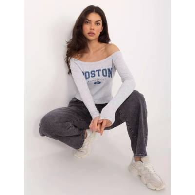 Factory Price Svetlosivá blúzka s nápisom Boston čierna šedá krémová