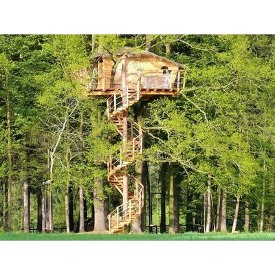 Úžasný pobyt v unikátním Treehousu na Třech Dubech v resortu Green Valley pro 2-4 osoby se snídaní