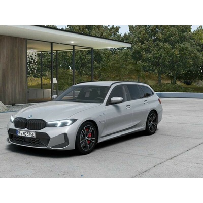 BMW 330e xDrive Touring M Sport Pro 215 kW