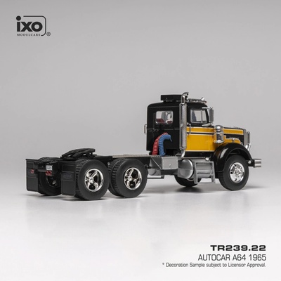 IXO Autocar A64 1965 Černá 1:43