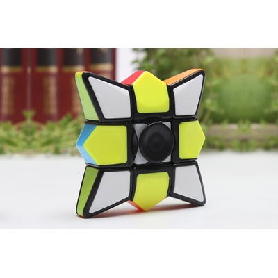 Fidget Spinner Rubikova kocka