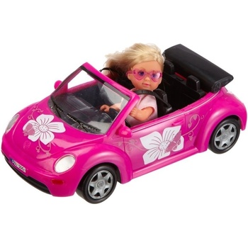 Simba Evička s autem New Beetle