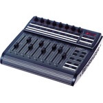 BEHRINGER BCF 2000