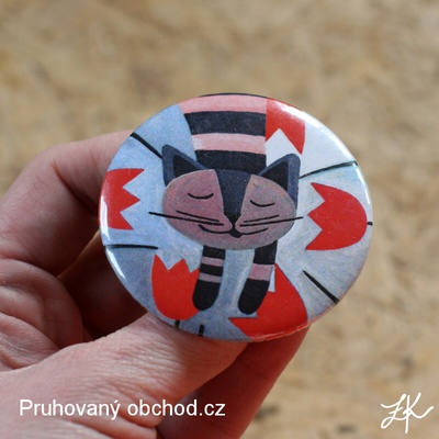 Kočka v tulipánech - button neboli placka