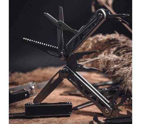 Pentagon Gunnar multitool