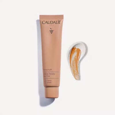 Caudalie Vinocrush Skin Tint CC krém pre jednotný tón pleti s hydratačným účinkom 4 30 ml