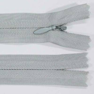 Zip skrytý 3mm délka 55cm, barva 314