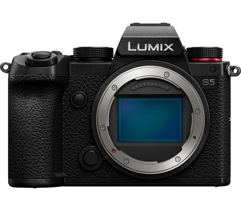 Panasonic Lumix DC-S5