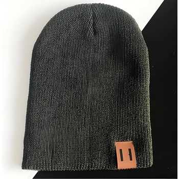 HARAHU Едноцветна шапка - Тъмно зелена kp12440 (12440)