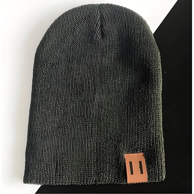 HARAHU Едноцветна шапка - Тъмно зелена kp12440 (12440)