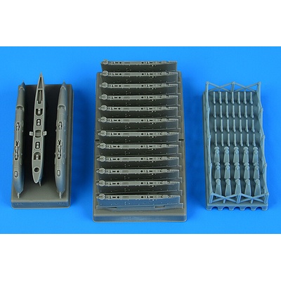 TRUMPETER AIRES A1 Skyraider pylons early version for 1:32