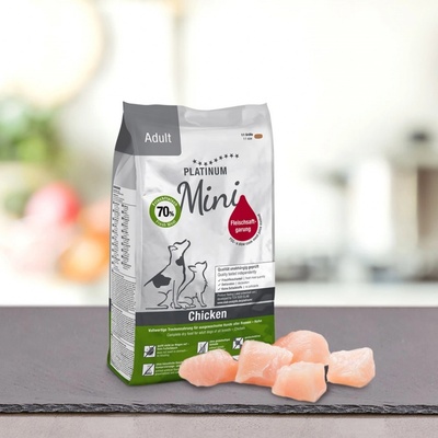 Platinum Mini Adult Chicken 900 g