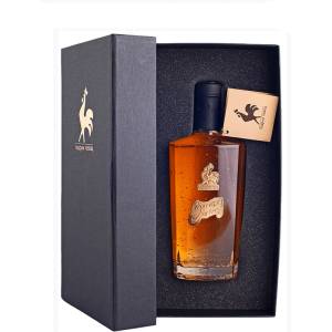 Podrum Pevac Златни Певац дюлева - ракия 700ml