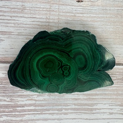Nefertitis Malachit Kongo Stalaktitový řez 9 NF53386 - cca 9,5 x 5,9 cm, 109 g