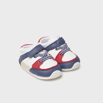 Mayoral Спортни декоративни обувки за бебе момче в червено Майорал