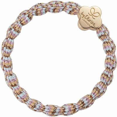 By Eloise London Metallic Gold Quatrefoil farba Beach