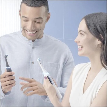 Image 1 of Oral-B iO Series 8 Duo black/white