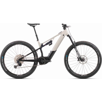 Superior eXF 9039 B 2024