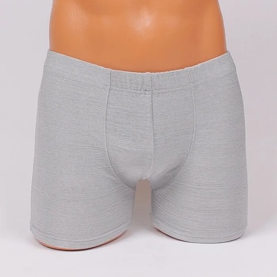 Мъжки боксер в светлосив цвят с лъскав ефект