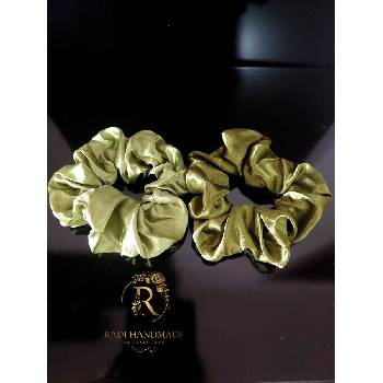 Radi handmade Сатенени скрънчита в светло маслинено и тръстиково зелено (679)