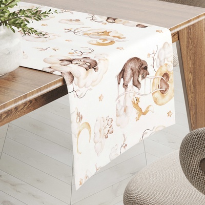 Biante Detský bavlna behúň Sandra SA-456 Medvedíkovia zajačikovia a veveričky v oblakoch na bielom 45x140 cm