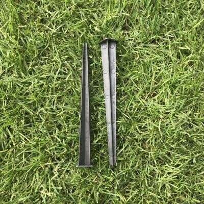 OZY Klinec plastový čierny 1ks 19cm priemer 15mm