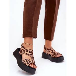 Step in style Дамски сандали на платформа модел 209901 Step in style