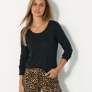 Jednofarebné tričko s okrúhlym výstrihom a dlhými rukávmi čierna