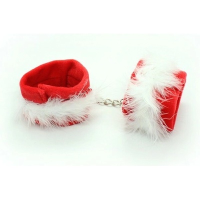 PLYŠOVÉ PUTÁ S PERÍM