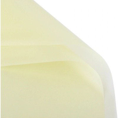 Floristická fólie průsvitná CF1804B 57cm x 57cm 20 arch/bal - 16 vanilková