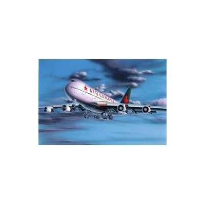 Revell Boeing 747 200 Air Canada 1:390