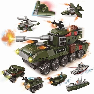 Qman Combat Zone 1803 Obojživelný obrněný vůz sada 8 v 1