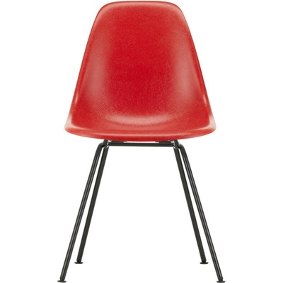Vitra Eames Fiberglass DSX red