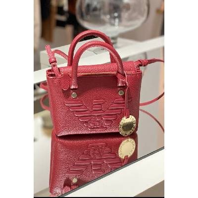 Emporio Armani mini crossbody kabelka s príveskom