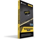 Corsair CMK32GX4M2Z2400C16