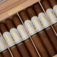 Leonel 10 Aniversario Toro Gordo 12 ks