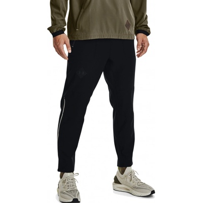 Under Armour tepláky UA Terrain Woven Ankle pants-BLK černé
