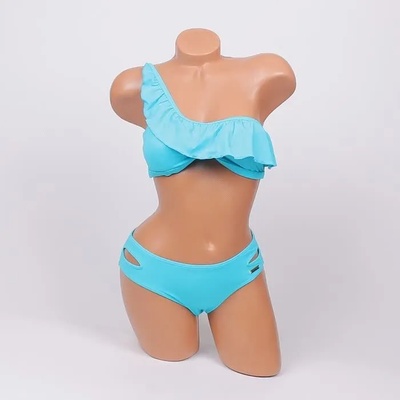 Бански в светлосин цвят с къдри - чашка В