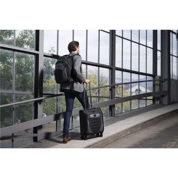 Image 1 of Wenger Synergy 16 (600635)