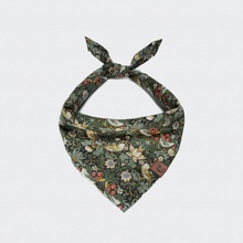 Cloud7 Šatka Wild Blossom