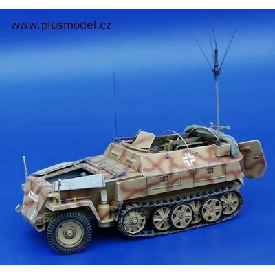 Plus Model Sd. Kfz 250/3 NEU 1:35