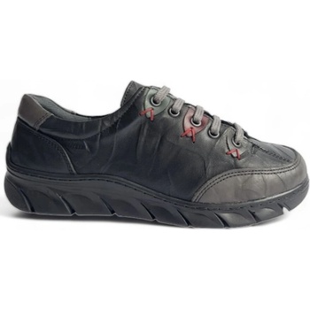 Image 1 of Спортни дамски обувки Loretta от естествена кожа в черен цвят