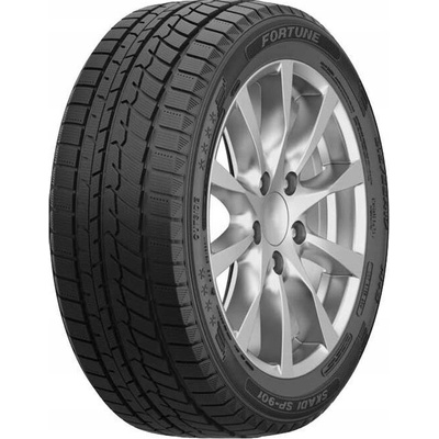 CST CSC901 215/55 R18 95H