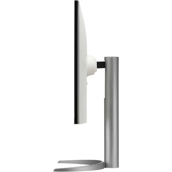 Image 1 of LG UltraFine 32UQ850V-W