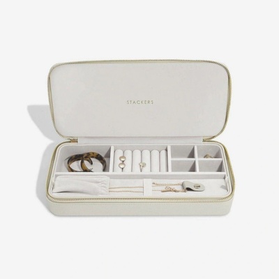 Stackers cestovní šperkovnice Oatmeal Sleek Necklace Zipped Jewellery Box krémová 75628